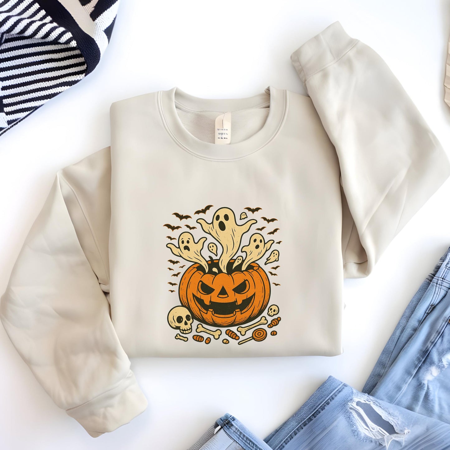 Spooky Halloween Hoodie – Cozy Autumn Hoodie With Bat And Skull Print