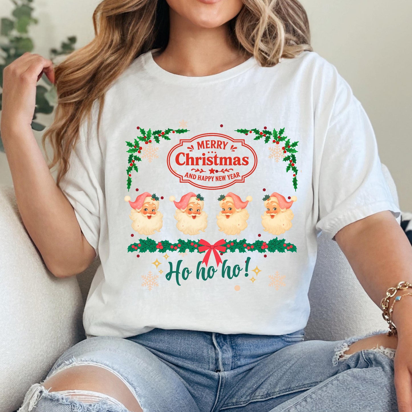 Retro Pink Santa T-Shirt – Vintage Christmas Graphic Tee | Cozy Holiday Top