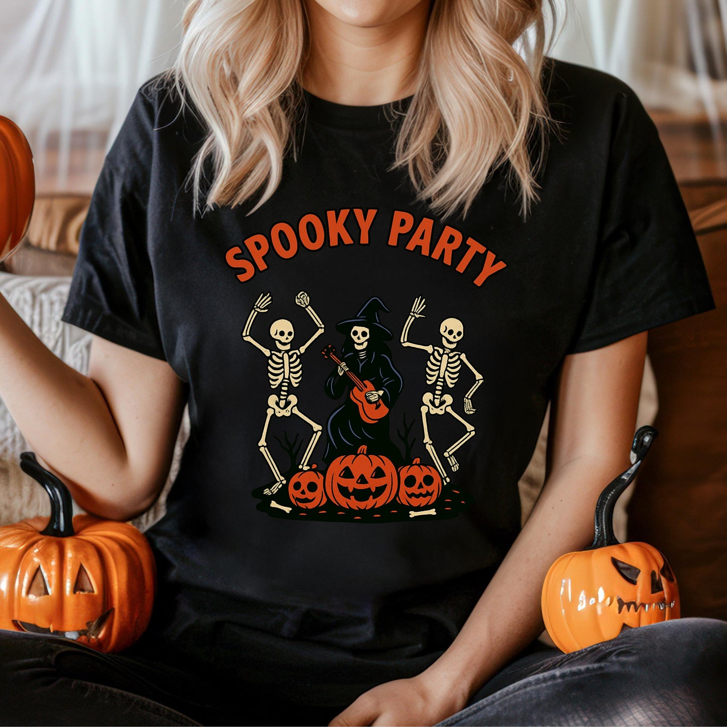 Halloween T-Shirt – Spooky Party Shirt With Dancing Skeletons & Pumpkin Graphic
