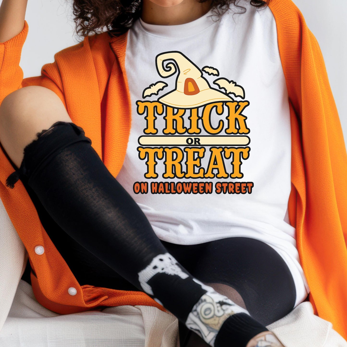 Halloween Graphic Tee – Vintage Witch Hat Shirt With Bats Outline | Cozy Fall Shirt